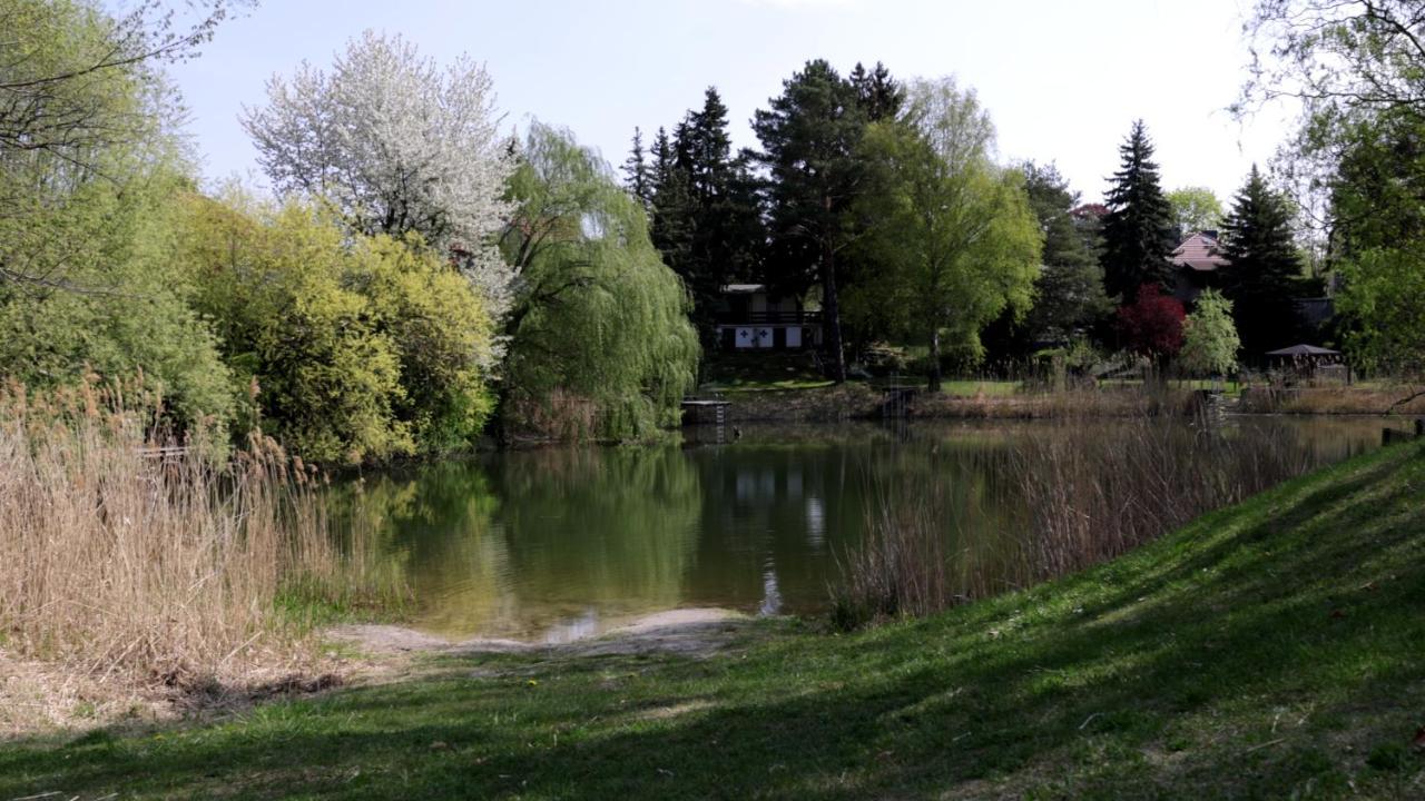 Lovely Hohen Neuendorf Exterior foto